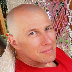 Tom Kaules