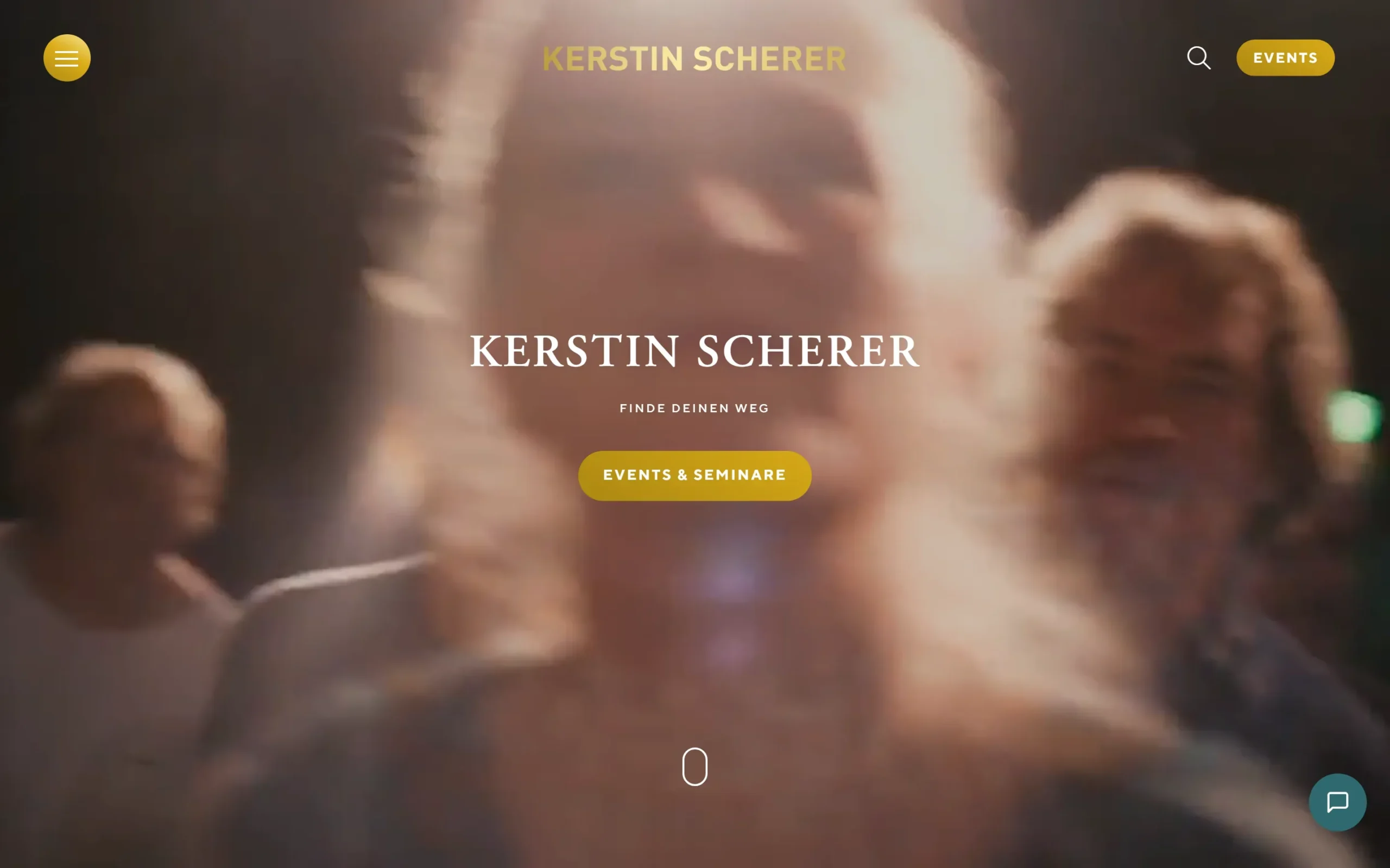 Kerstin Scherer Erfahrungen: Screenshot der offiziellen Startseite kerstinscherer.com mit Hero-Bereich Finde Deinen Weg